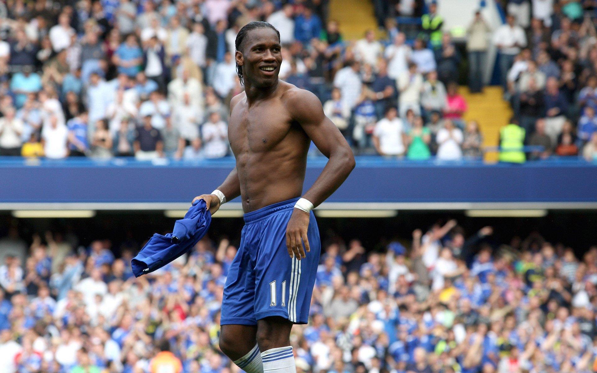 英超争冠白热化,曼城、利物浦、阿森纳三强鼎立,谁能笑到最后?